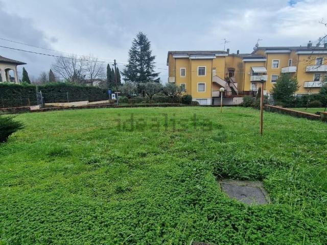 Case e ville in vendita di 303 m² in Via Sarzanello