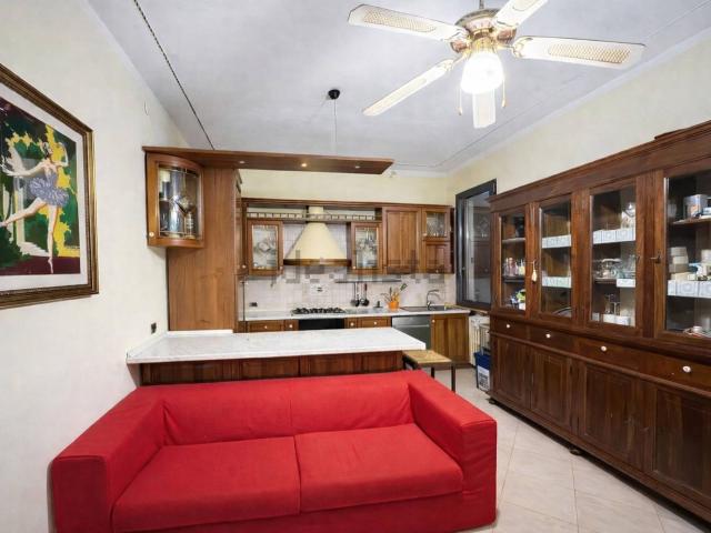 Case e ville in vendita di 305 m²