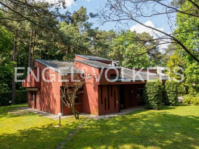 Case e ville in vendita di 305 m² in Via Martin Luther King, 2