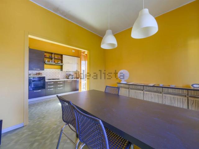 Case e ville in vendita di 306 m² in Via del Pozzo Rosso