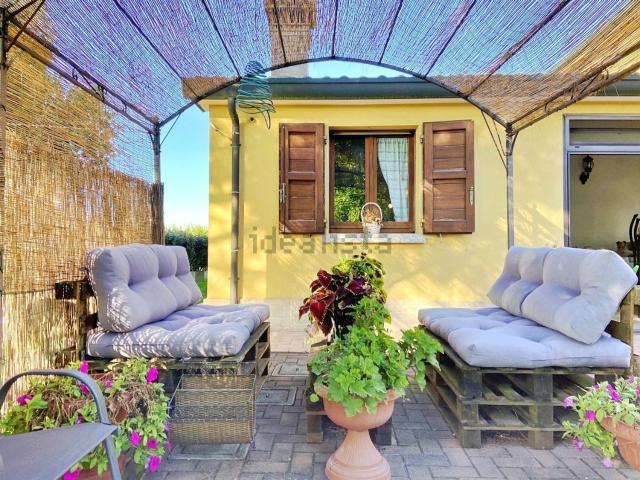 Case e ville in vendita di 308 m² in Via Tagliata, 50