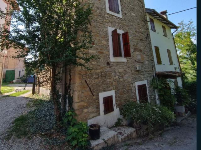 Case e ville in vendita di 309 m² in Strada Paderna di Sopra