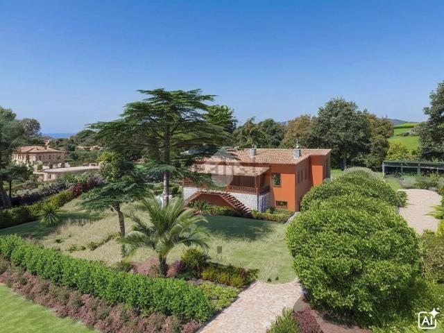 Case e ville in vendita di 310 m² in Via San Zoppo, 12