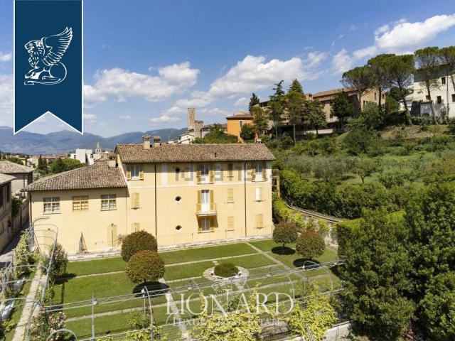 Case e ville in vendita di 3110 m²