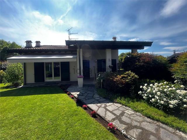 Case e ville in vendita di 314 m²