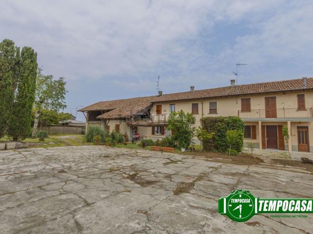 Case e ville in vendita di 315 m² in Via Roma