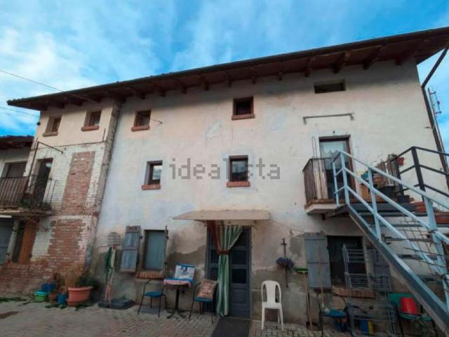 Case e ville in vendita di 316 m² in Via G. Monteverde, 14