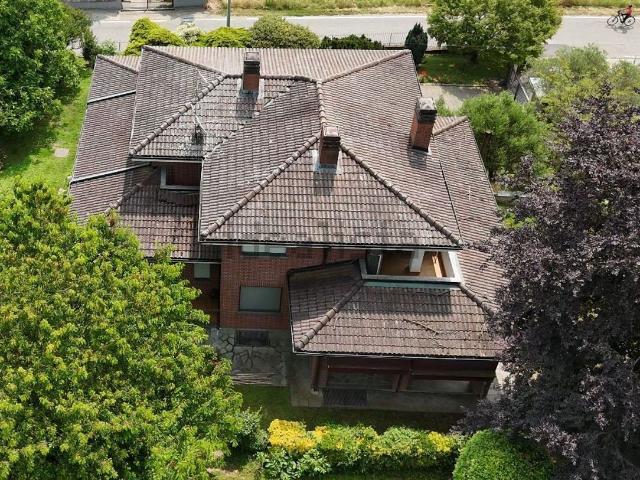 Case e ville in vendita di 317 m² in Via San Pietro