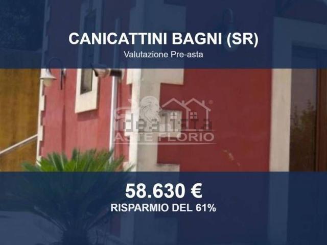 Case e ville in vendita di 318 m² in Contrada garofalo, 1