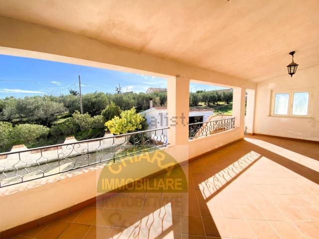 Case e ville in vendita di 320 m²