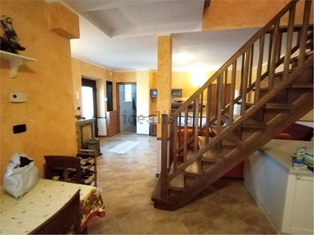 Case e ville in vendita di 320 m²