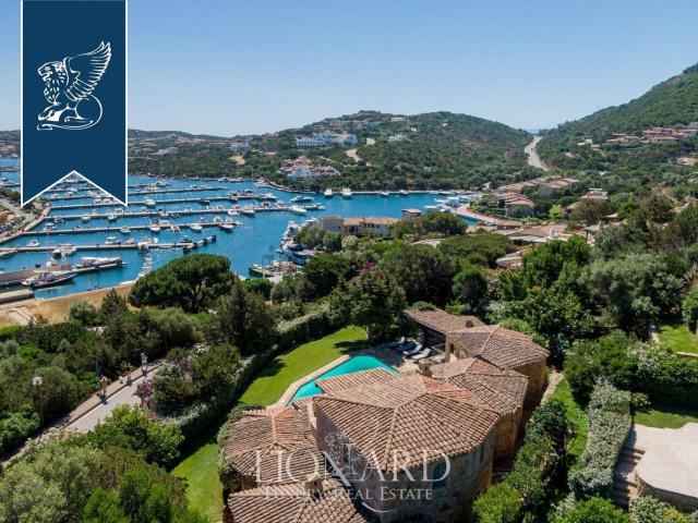 Case e ville in vendita di 320 m²