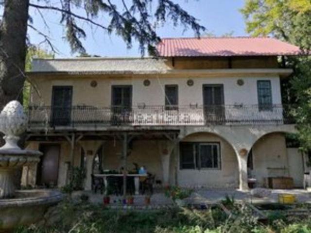 Case e ville in vendita di 320 m² in Contrada Casicelle, 50