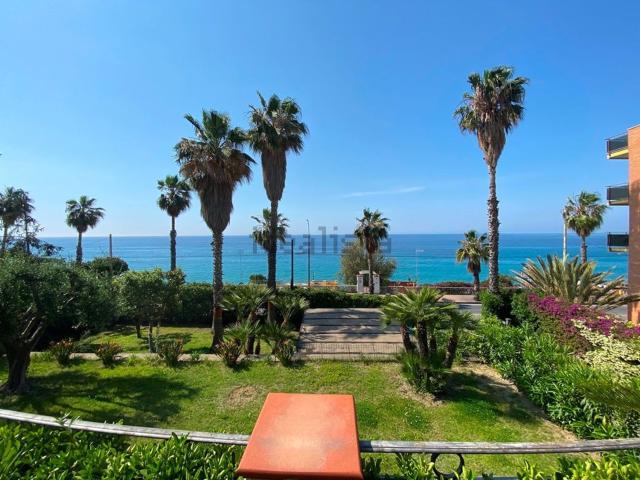 Case e ville in vendita di 320 m² in Corso Giuseppe Mazzini