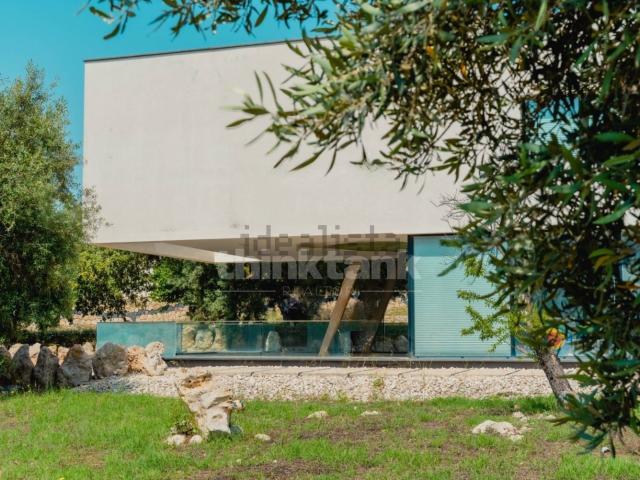 Case e ville in vendita di 320 m² in Strada Tremmilia