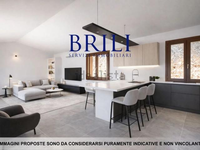 Case e ville in vendita di 325 m² in Via Cugnana