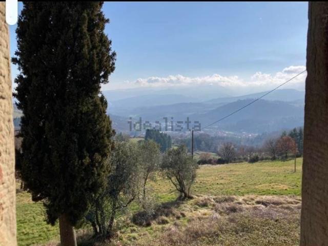 Case e ville in vendita di 326 m²