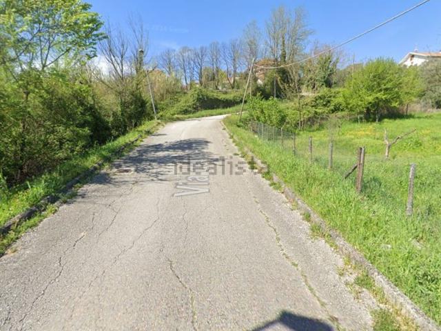 Case e ville in vendita di 326 m² in Via delle Ginestre