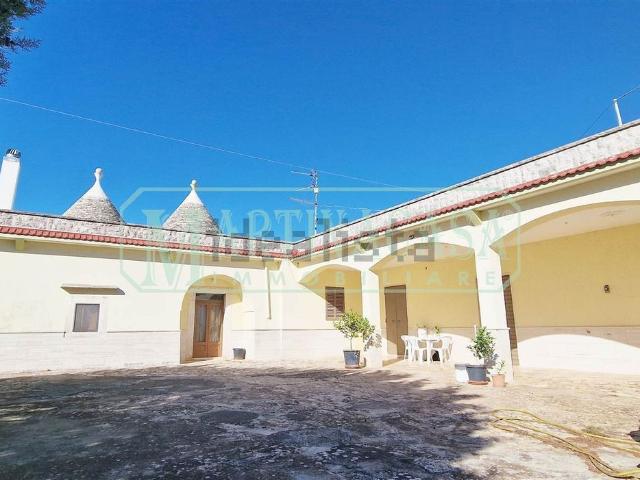 Case e ville in vendita di 330 m²