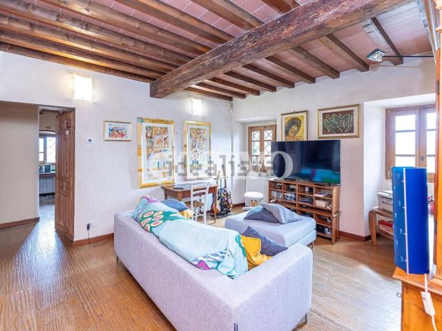 Case e ville in vendita di 330 m² in Via San Cristofano