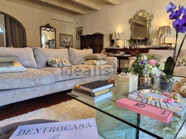 Case e ville in vendita di 330 m² in Via Tosco Romagnola