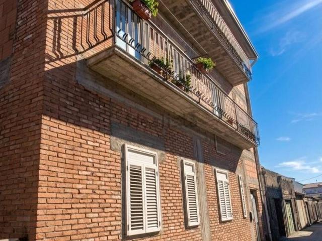 Case e ville in vendita di 330 m² in Via Vanella Mojo, 20