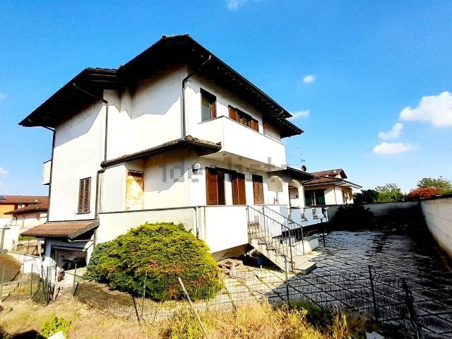 Case e ville in vendita di 331 m² in Corso Torino