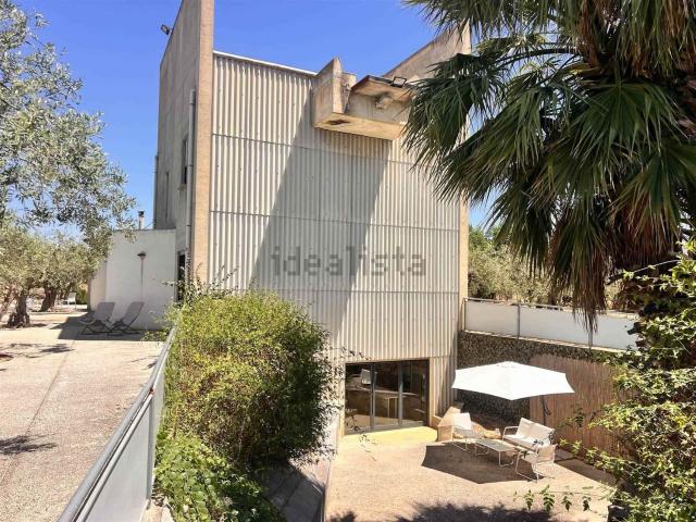 Case e ville in vendita di 336 m² in Via Rasola, 2