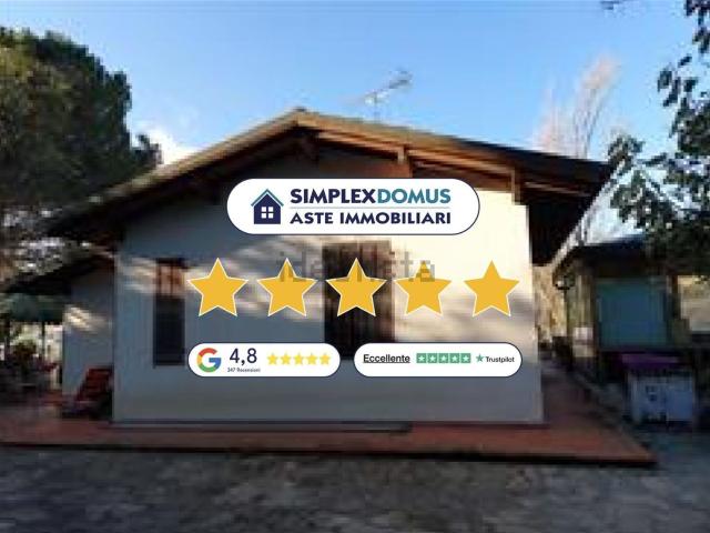 Case e ville in vendita di 338 m² in Via Privata delle Rose