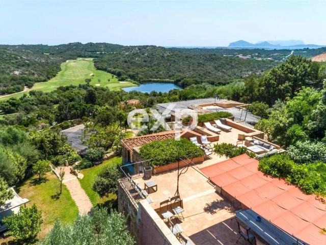 Case e ville in vendita di 340 m²