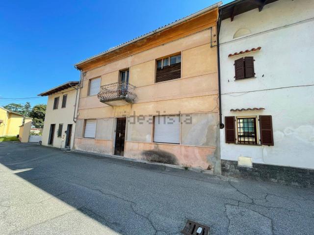 Case e ville in vendita di 340 m² in Via Santa Caterina