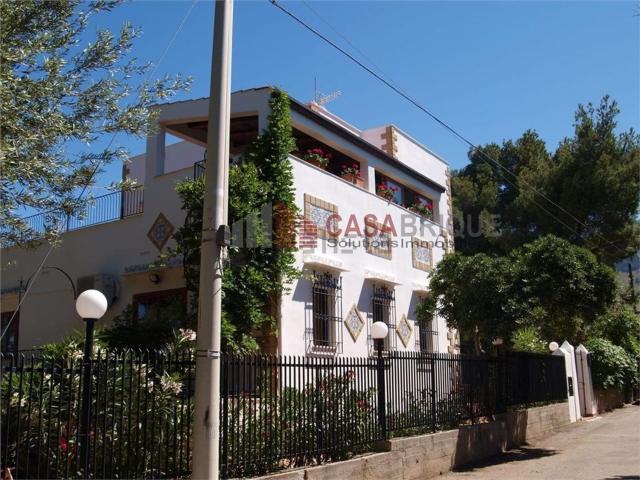 Case e ville in vendita di 340 m² in Via Piano Torre Marroia