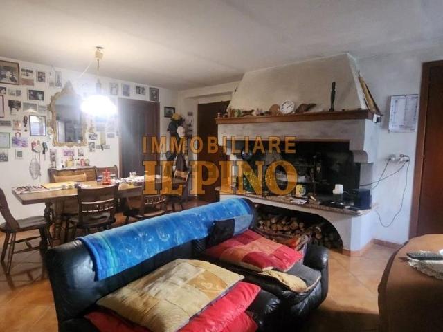 Case e ville in vendita di 340 m² in Via Vecchia Provinciale, 56010