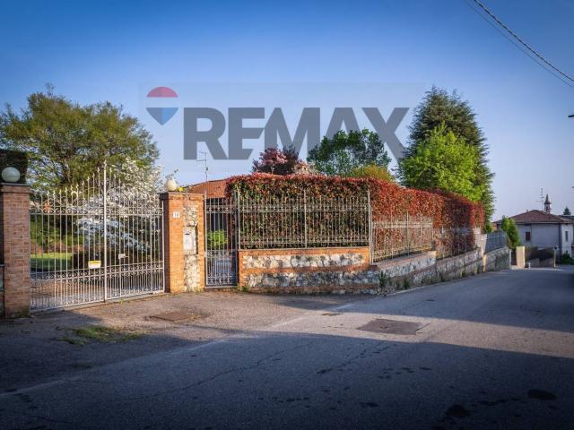 Case e ville in vendita di 340 m² in Via XX Settembre, 18