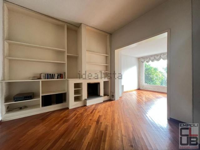 Case e ville in vendita di 340 m² in Via XX Settembre, 29