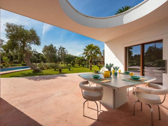 Case e ville in vendita di 340 m² in Contrada Furchi, 8