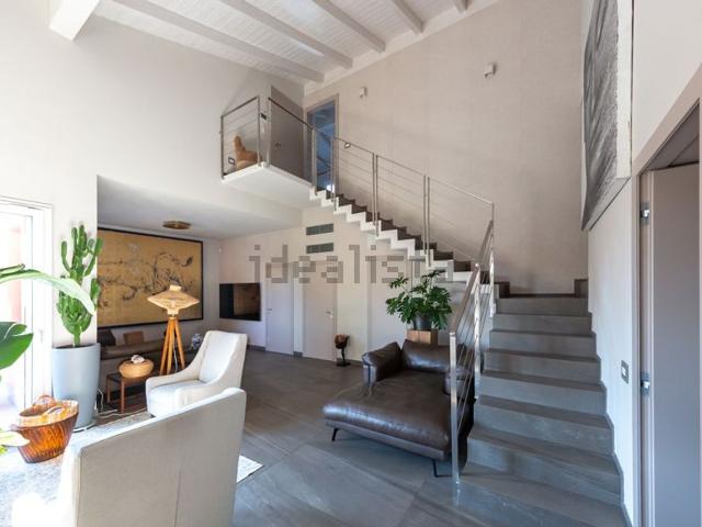 Case e ville in vendita di 340 m² in Strada Bassa dei Folli