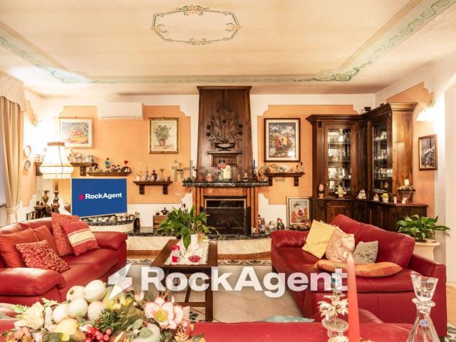 Case e ville in vendita di 342 m²