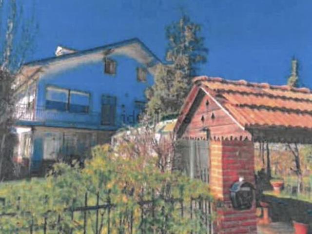 Case e ville in vendita di 347 m² in Località Pianomoglia