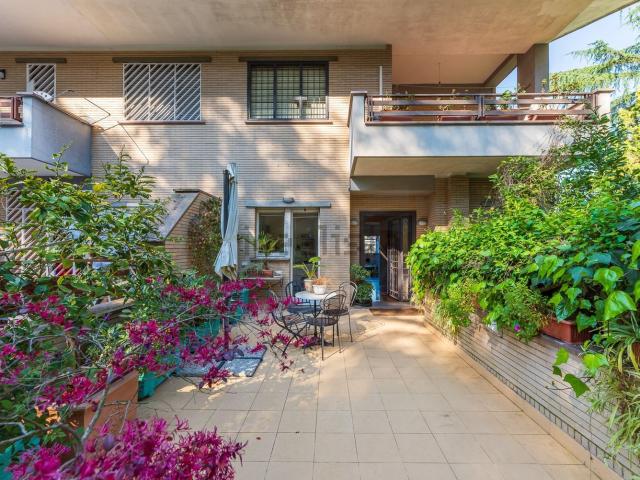 Case e ville in vendita di 348 m² in Via Malcesine