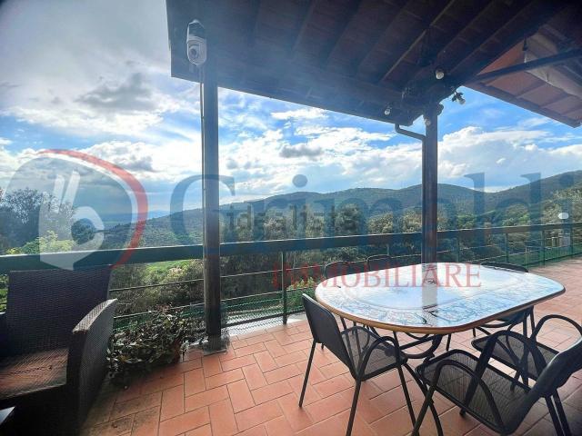 Case e ville in vendita di 350 m²