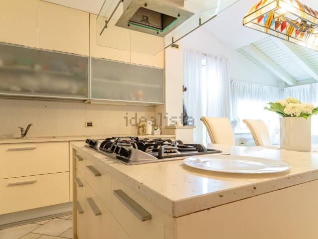 Case e ville in vendita di 350 m²