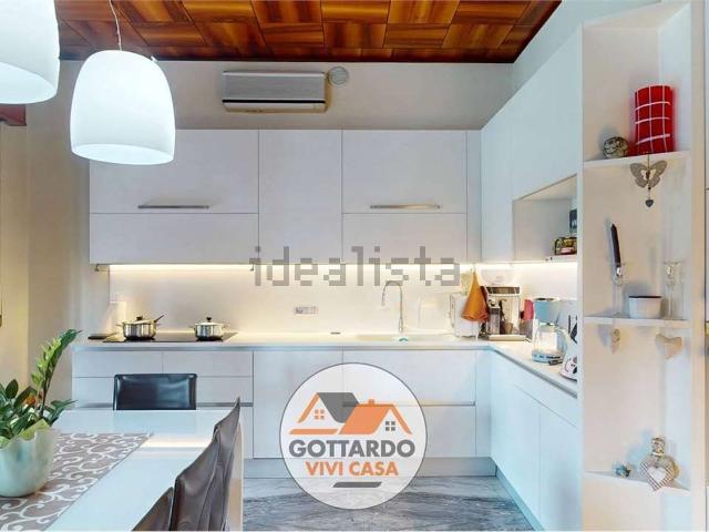 Case e ville in vendita di 350 m²