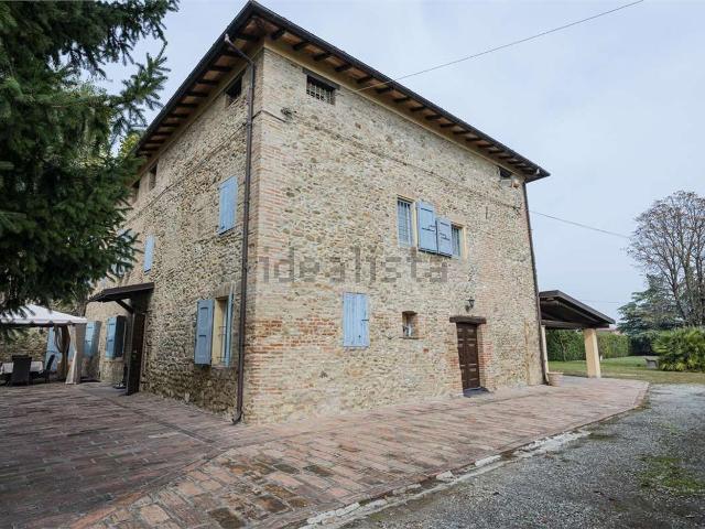 Case e ville in vendita di 350 m²