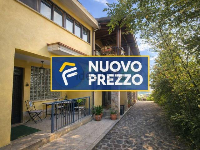 Case e ville in vendita di 350 m² in Via della Canaletta