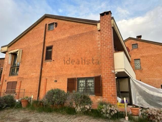 Case e ville in vendita di 350 m² in Via I° Maggio