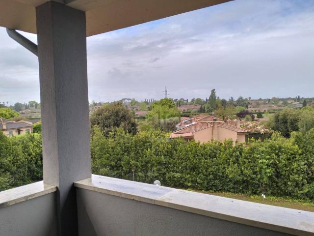 Case e ville in vendita di 350 m² in Via Luigi Chiarini