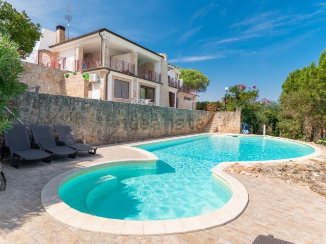 Case e ville in vendita di 350 m² in Strada Provinciale 32