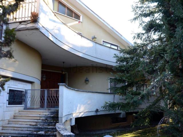 Case e ville in vendita di 350 m² in Strada provinciale per forme