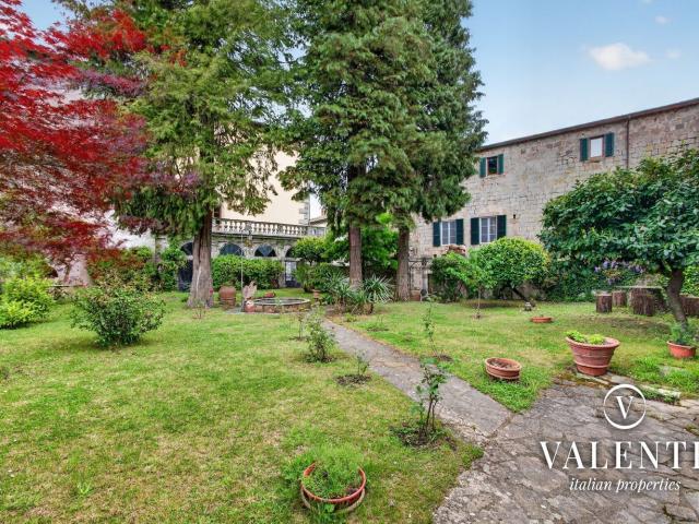Case e ville in vendita di 354 m² in Via del daccetto